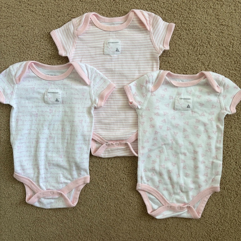 3M Burt's Bees Baby Pink and White Bodysuit Bundle 100% Organic Cotton